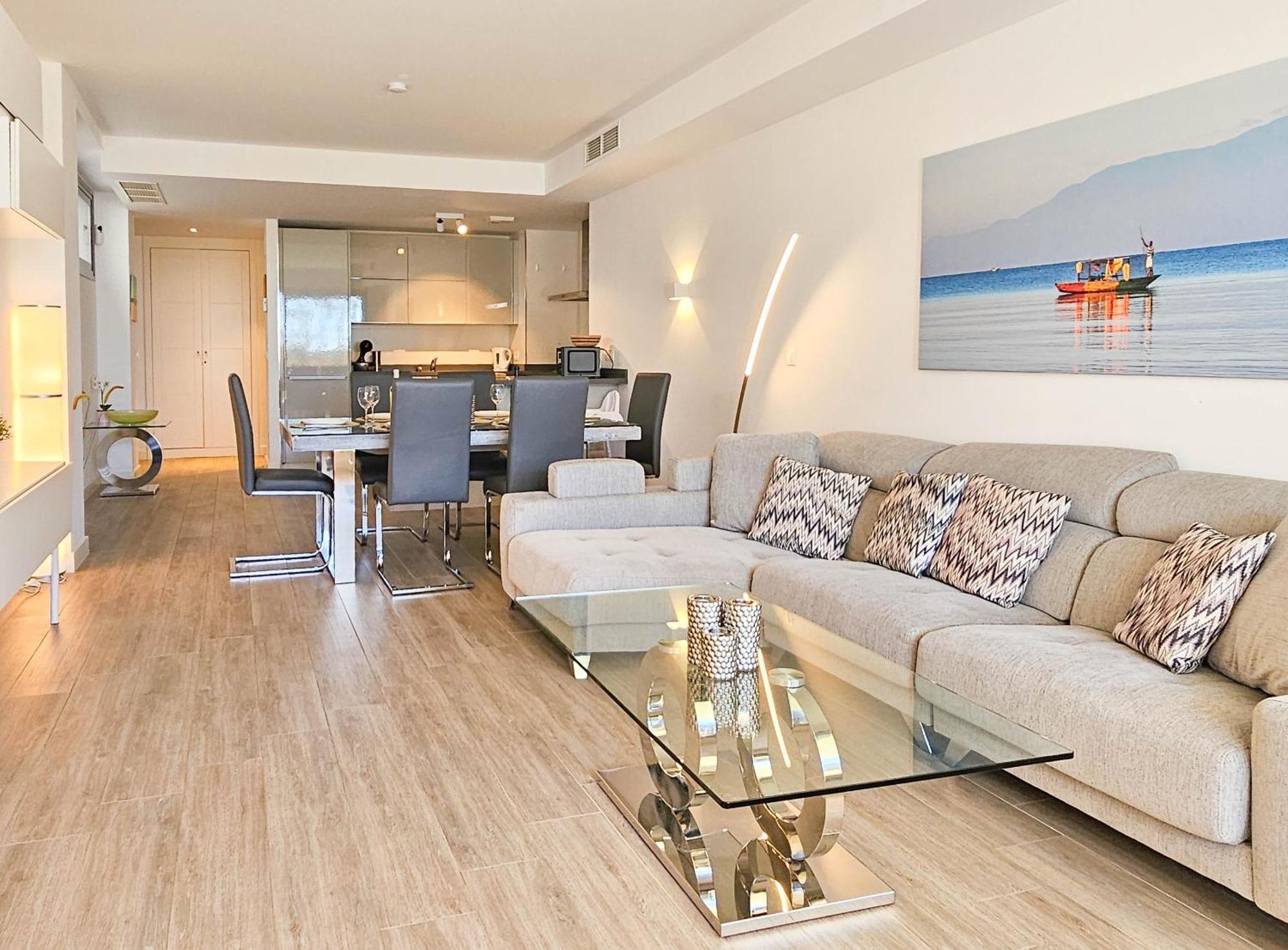 Luxury Ground Floor Apt - 300 M To Cabopino Golf Marbella Exterior photo