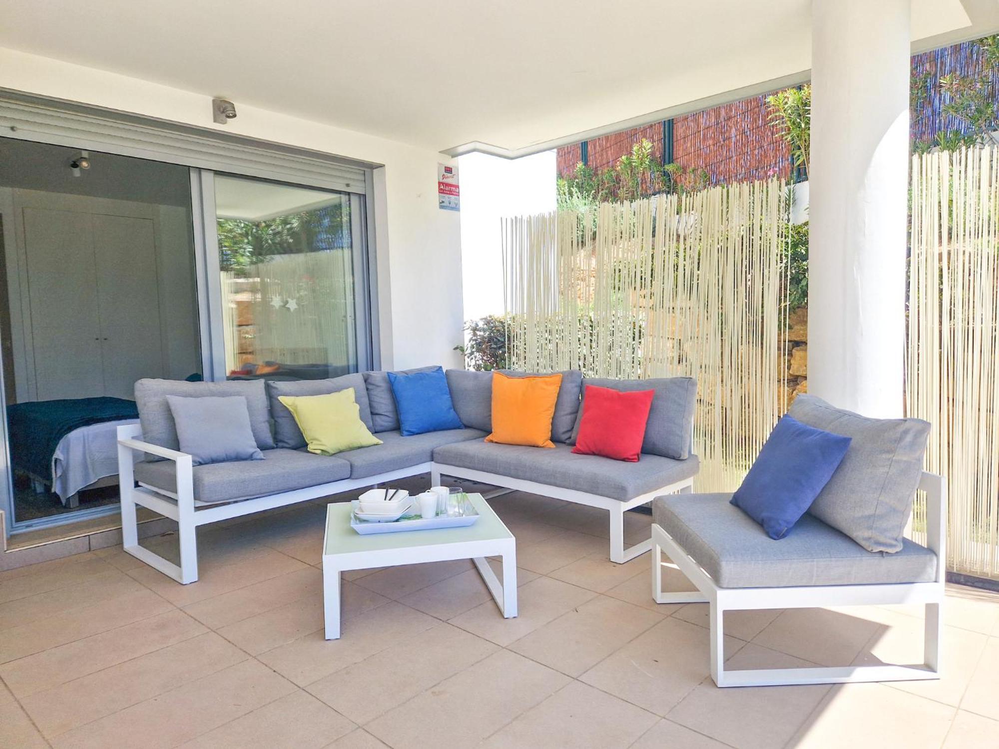 Luxury Ground Floor Apt - 300 M To Cabopino Golf Marbella Exterior photo
